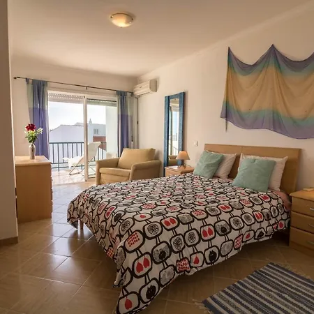 #019 Lancemar Flat With Shared Pool By Holidays Albufeira
